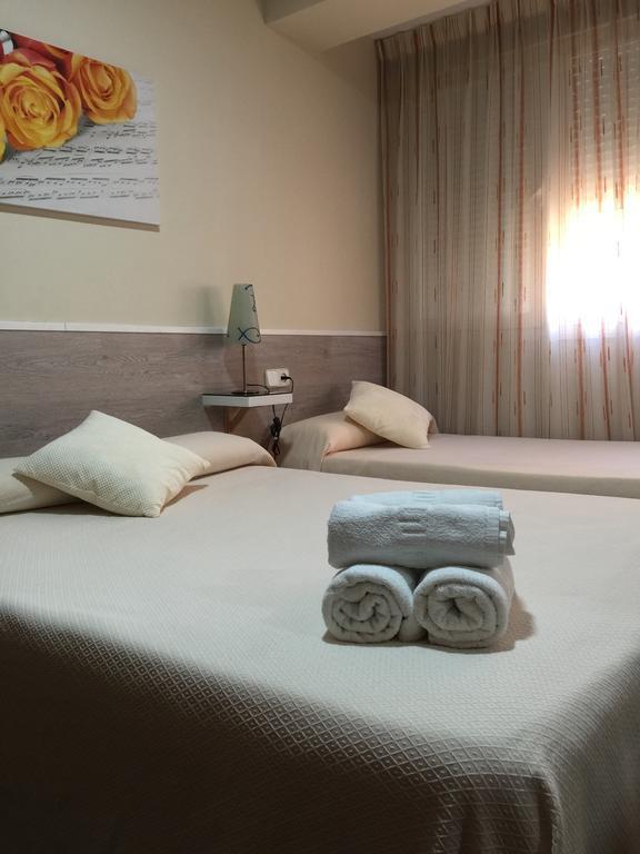 Hostal Maribel 알메리아 외부 사진